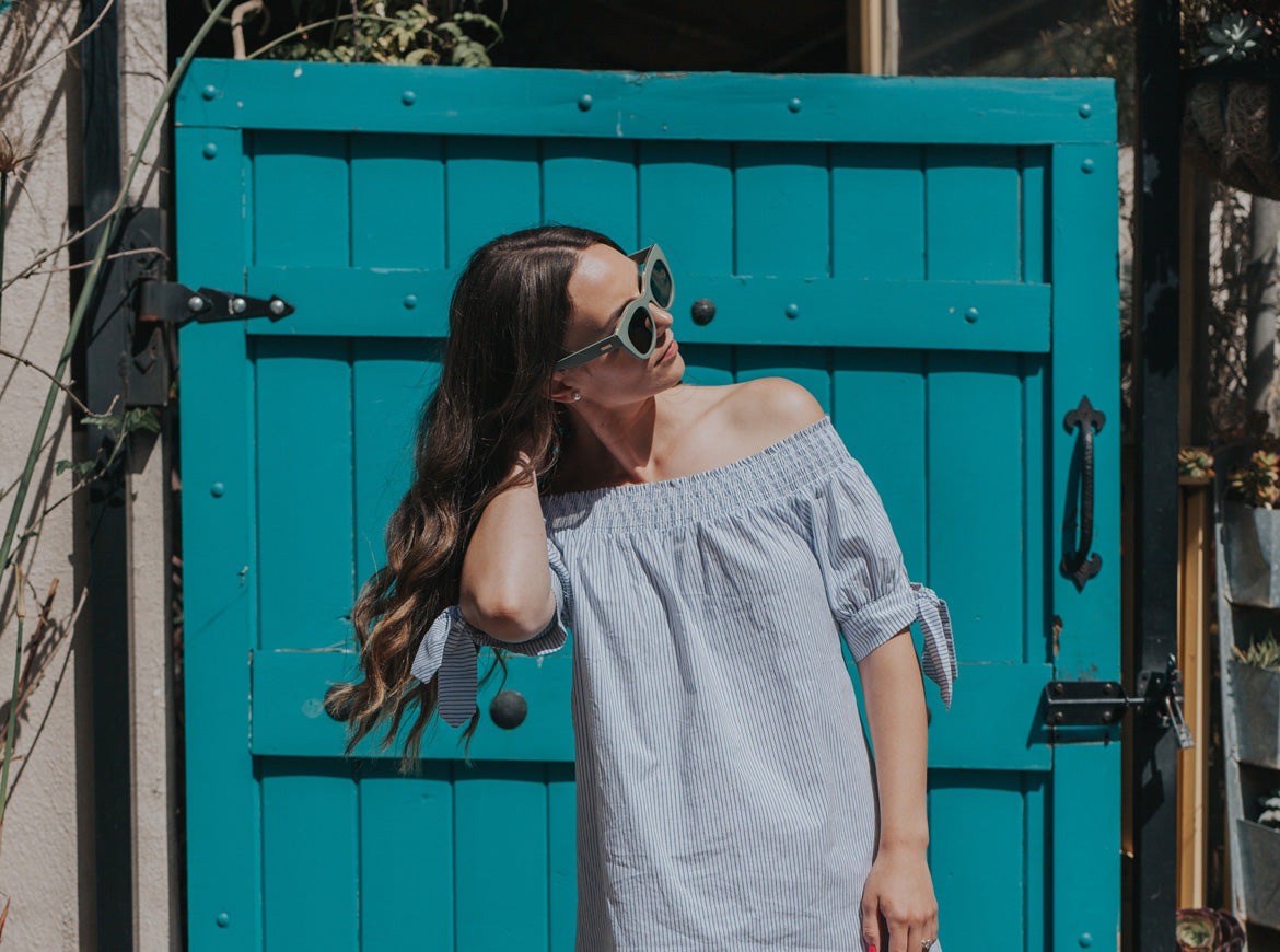 لأخذ مثال تافه ، أي منا يتعهد